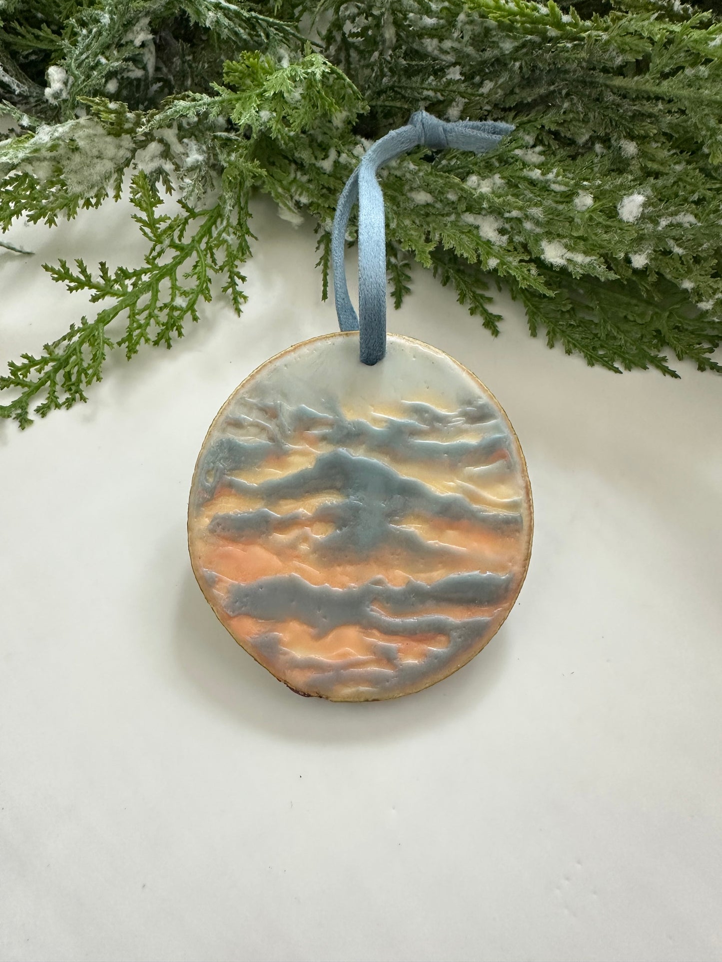 Ornament 25