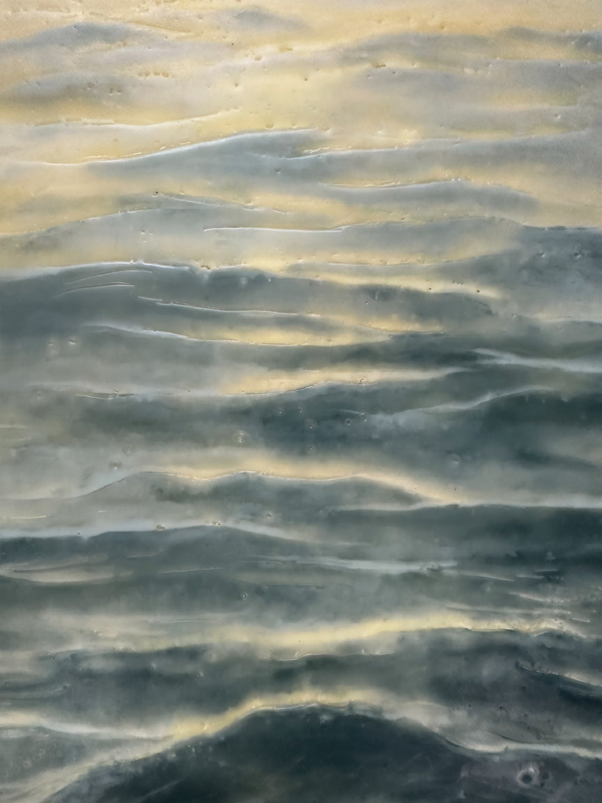 Where Light Touches Every Wave